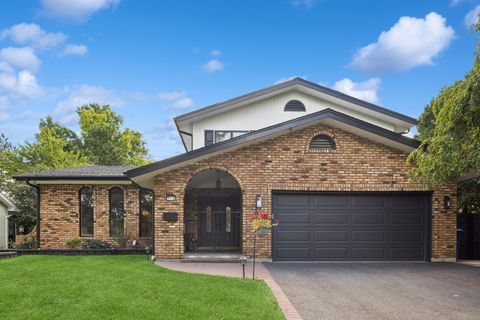 913 62nd Street Downers Grove IL 60516