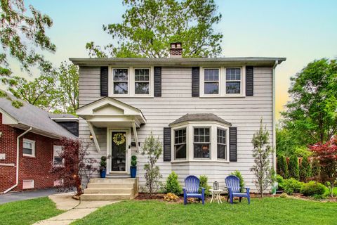 Tiny photo for 602 Vine Avenue, Highland Park, IL 60035 (MLS # 12657215)