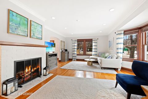 Tiny photo for 602 Vine Avenue, Highland Park, IL 60035 (MLS # 12657215)