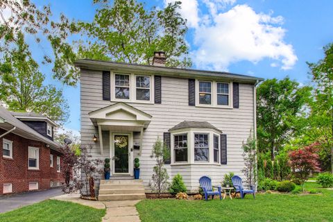 Photo of 602 Vine Avenue, Highland Park, IL 60035 (MLS # 12657215)