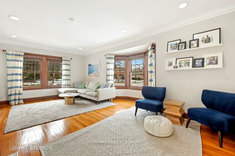 Tiny photo for 602 Vine Avenue, Highland Park, IL 60035 (MLS # 12657215)