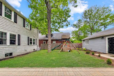 Tiny photo for 602 Vine Avenue, Highland Park, IL 60035 (MLS # 12657215)