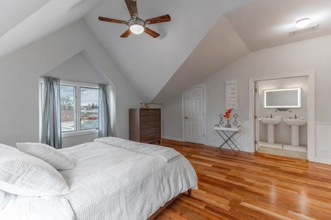 Tiny photo for 6352 W GIDDINGS Street, Chicago, IL 60630 (MLS # 12573904)