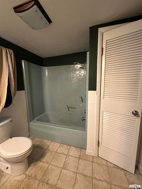 Tiny photo for 700 S 23RD Street, Herrin, IL 62948 (MLS # EB460729)