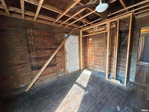 Tiny photo for 700 S 23RD Street, Herrin, IL 62948 (MLS # EB460729)