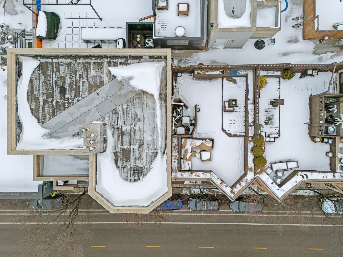 2236 W Armitage Avenue 403