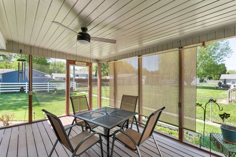 Tiny photo for 918 6th Street, Hampton, IL 61256 (MLS # 12633917)