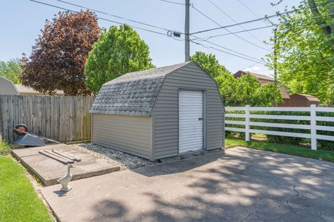 Tiny photo for 918 6th Street, Hampton, IL 61256 (MLS # 12633917)