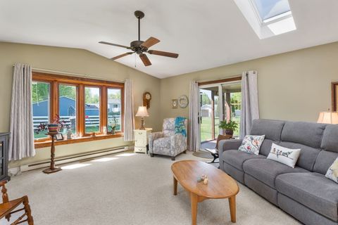 Tiny photo for 918 6th Street, Hampton, IL 61256 (MLS # 12633917)