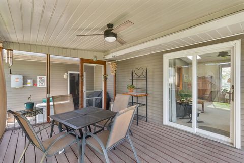 Tiny photo for 918 6th Street, Hampton, IL 61256 (MLS # 12633917)