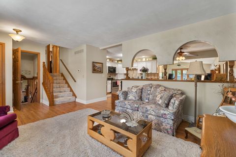 Tiny photo for 918 6th Street, Hampton, IL 61256 (MLS # 12633917)