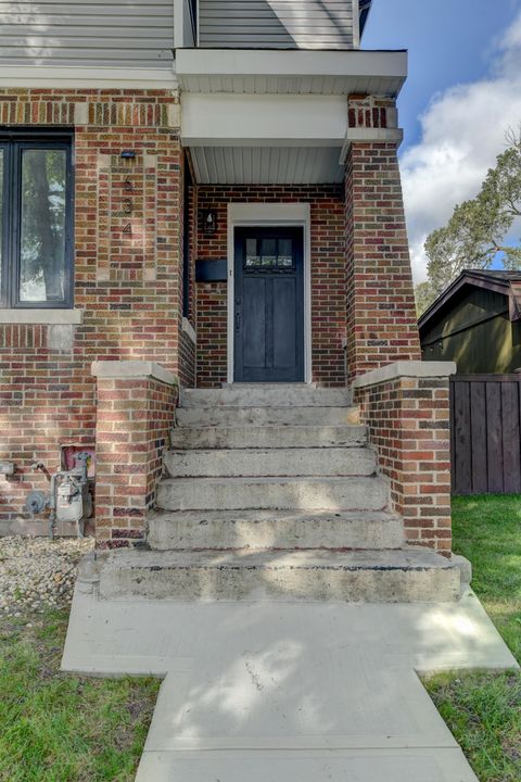 Tiny photo for 634 22nd Avenue, Bellwood, IL 60104 (MLS # 12464464)