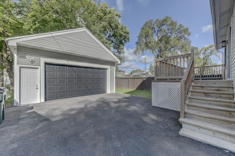 Tiny photo for 634 22nd Avenue, Bellwood, IL 60104 (MLS # 12464464)