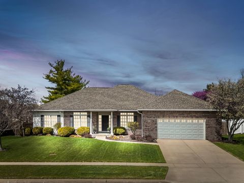 Photo of 8 Sable Oaks Court, Bloomington, IL 61704 (MLS # 12609181)