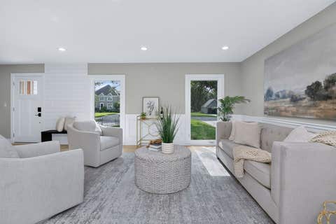 Tiny photo for 603 Justina Street, Hinsdale, IL 60521 (MLS # 12735622)