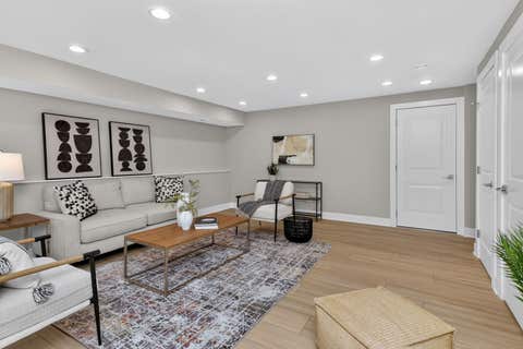 Tiny photo for 603 Justina Street, Hinsdale, IL 60521 (MLS # 12735622)