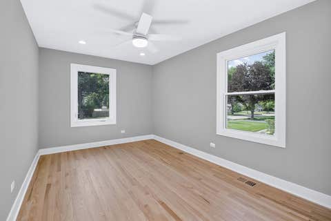 Tiny photo for 603 Justina Street, Hinsdale, IL 60521 (MLS # 12735622)