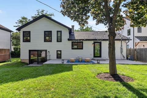 Tiny photo for 603 Justina Street, Hinsdale, IL 60521 (MLS # 12735622)