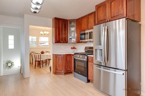 Tiny photo for 1689 S Elm Street, Des Plaines, IL 60018 (MLS # 12548732)