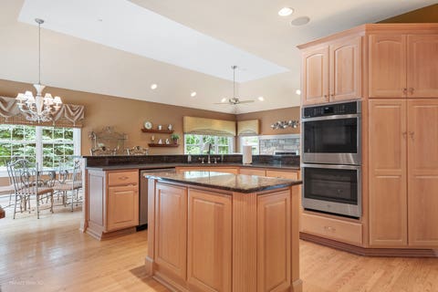 Tiny photo for 600 Haven Drive, Barrington, IL 60010 (MLS # 12675007)