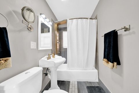 Tiny photo for 9436 S Spaulding Avenue, Evergreen Park, IL 60805 (MLS # 12584273)