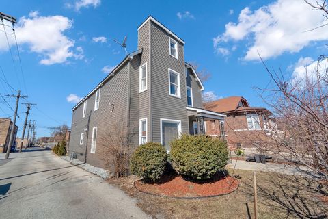 Tiny photo for 9436 S Spaulding Avenue, Evergreen Park, IL 60805 (MLS # 12584273)