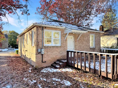 Tiny photo for 1018 W Atlantic Avenue, Waukegan, IL 60085 (MLS # 12516130)