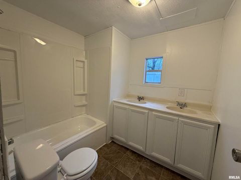 Tiny photo for 2520 NEW ERA Road #13, Carbondale, IL 62901 (MLS # EB460600)