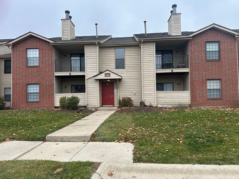 Photo of 1955 N Hicks Road #105, Palatine, IL 60074 (MLS # 12520029)