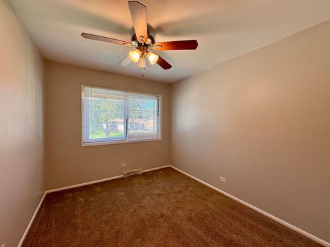 Tiny photo for 313 N Park Drive, Glenwood, IL 60425 (MLS # 12491159)