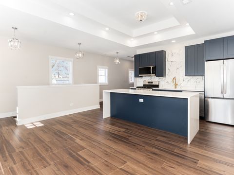 Tiny photo for 638 W 47th Street, Chicago, IL 60609 (MLS # 12596086)