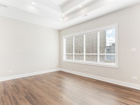 Tiny photo for 638 W 47th Street, Chicago, IL 60609 (MLS # 12596086)