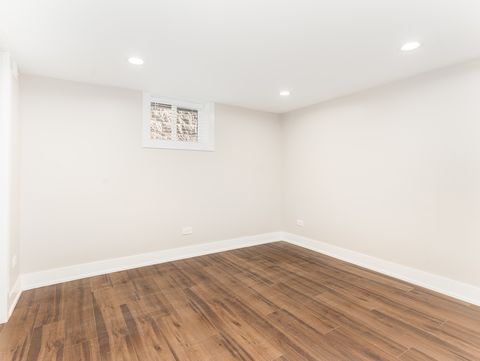 Tiny photo for 638 W 47th Street, Chicago, IL 60609 (MLS # 12596086)