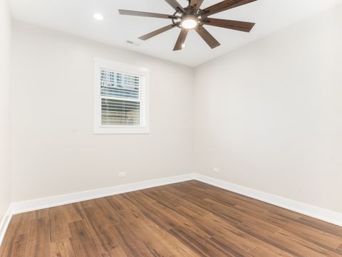 Tiny photo for 638 W 47th Street, Chicago, IL 60609 (MLS # 12596086)