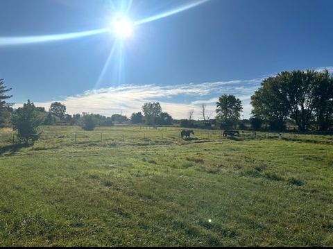 Tiny photo for 1982 N Meridian Road, Rockford, IL 61101 (MLS # 12604421)