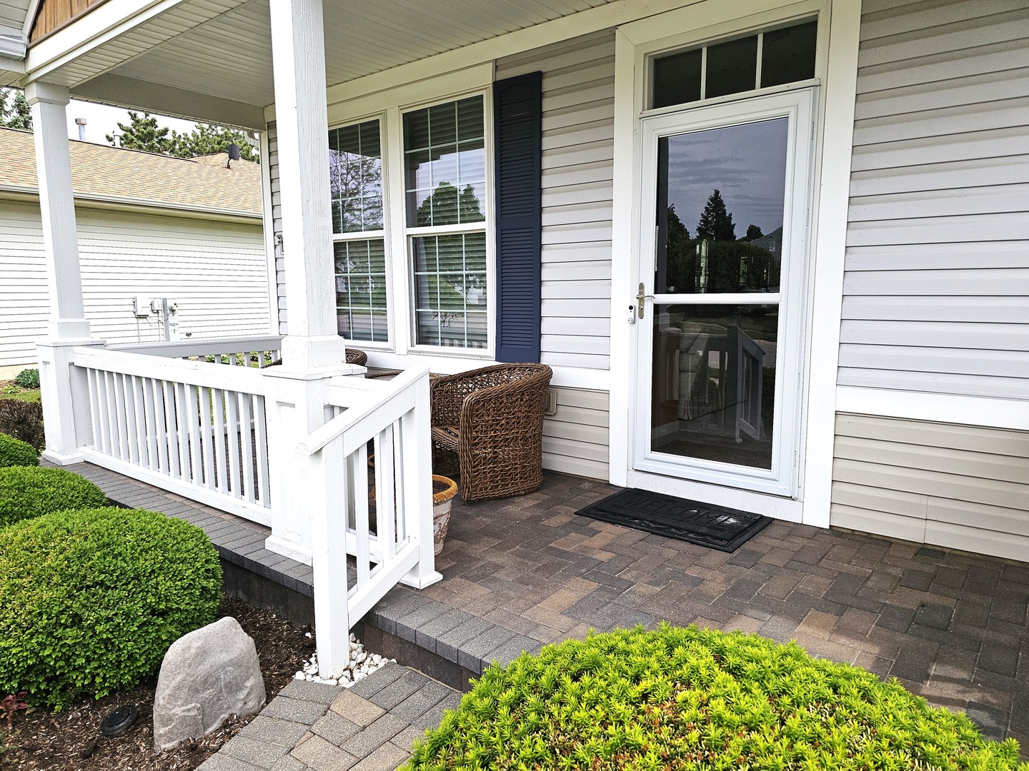 12304 Laurel Lane