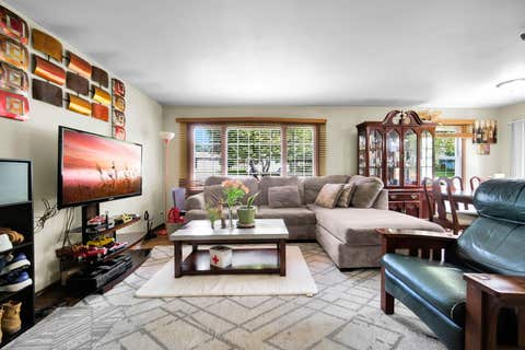 Tiny photo for 28W575 Barnes Avenue, West Chicago, IL 60185 (MLS # 12719550)