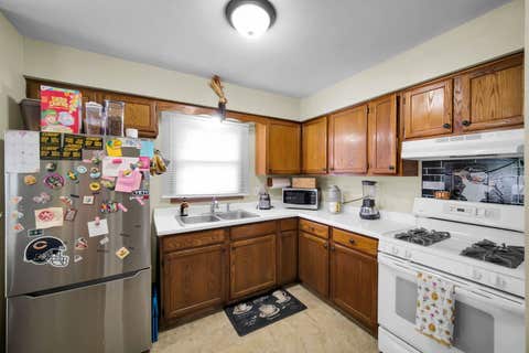 Tiny photo for 28W575 Barnes Avenue, West Chicago, IL 60185 (MLS # 12719550)