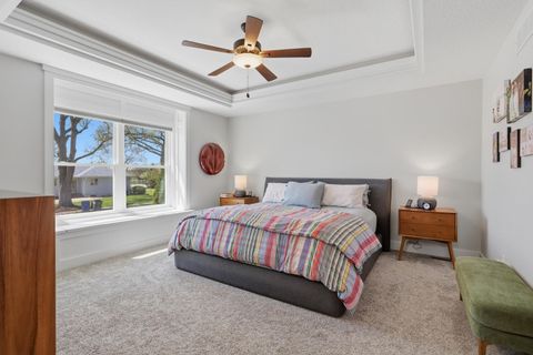 Tiny photo for 670 Holmes Street, Bettendorf, IA 52772 (MLS # 12624990)