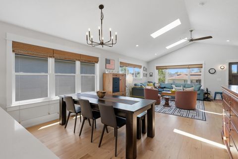 Tiny photo for 670 Holmes Street, Bettendorf, IA 52772 (MLS # 12624990)