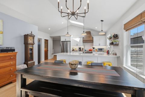 Tiny photo for 670 Holmes Street, Bettendorf, IA 52772 (MLS # 12624990)