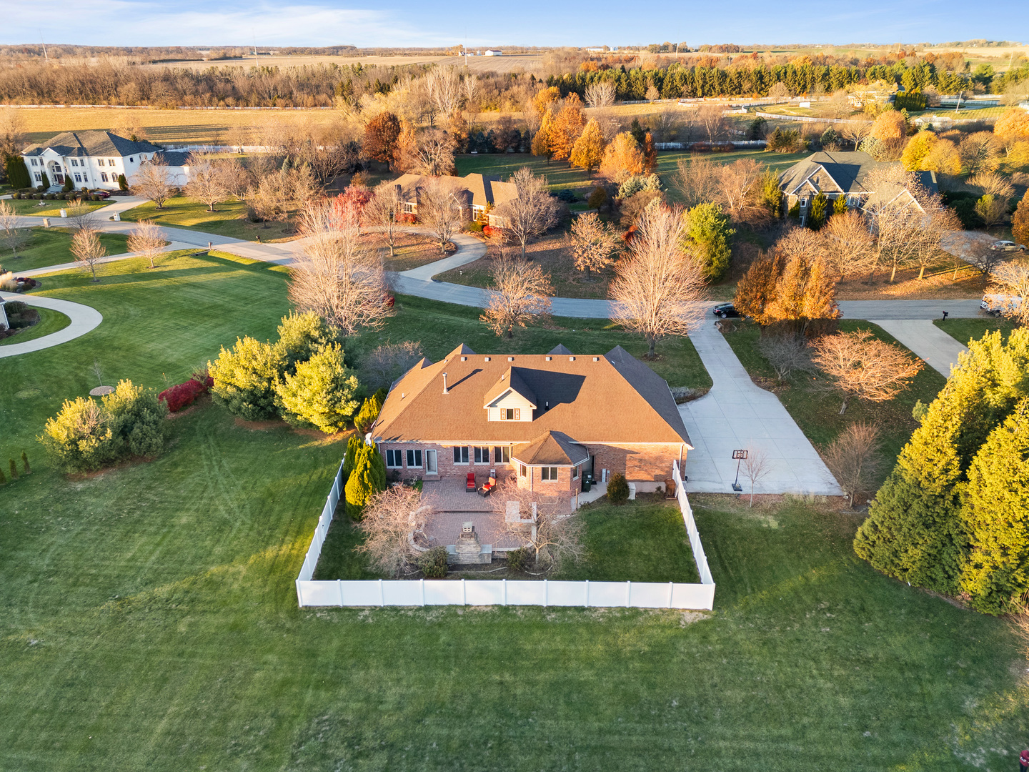 3218 WOODHAVEN Drive