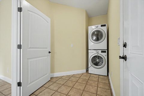 Tiny photo for 1505 Stonebluff Court, Champaign, IL 61822 (MLS # 12650157)