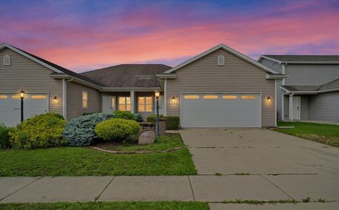 Tiny photo for 1505 Stonebluff Court, Champaign, IL 61822 (MLS # 12650157)