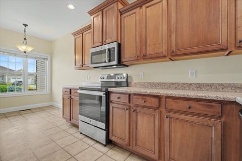 Tiny photo for 1505 Stonebluff Court, Champaign, IL 61822 (MLS # 12650157)