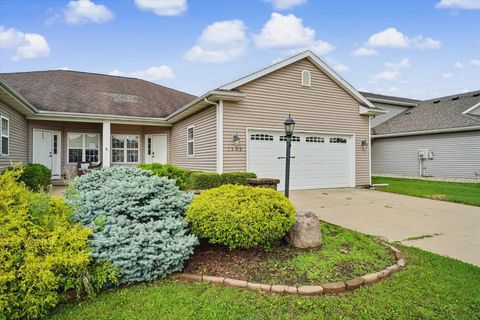 Tiny photo for 1505 Stonebluff Court, Champaign, IL 61822 (MLS # 12650157)
