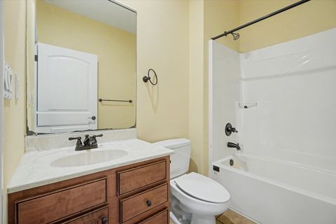Tiny photo for 1505 Stonebluff Court, Champaign, IL 61822 (MLS # 12650157)
