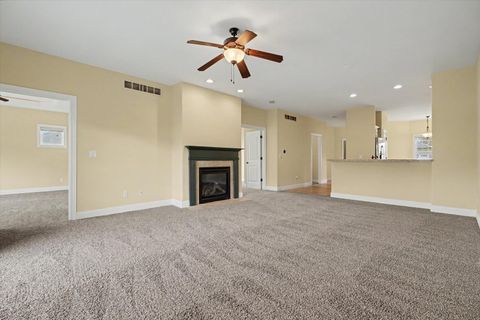 Tiny photo for 1505 Stonebluff Court, Champaign, IL 61822 (MLS # 12650157)