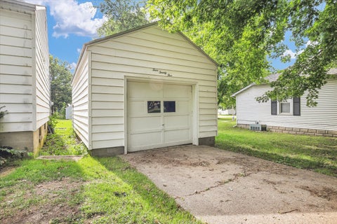 Tiny photo for 425 S Beech Street, Arthur, IL 61911 (MLS # 12694833)