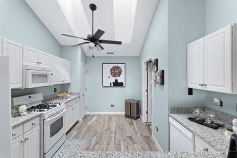 Tiny photo for 13856 S Balsam Lane #C, Plainfield, IL 60544 (MLS # 12635829)